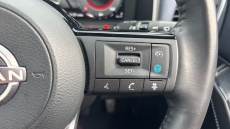 Nissan Qashqai 1.3 DiG-T MH Tekna 5dr Petrol Hatchback